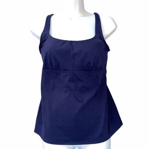 Lands End adjustable strap padded cup swim top.